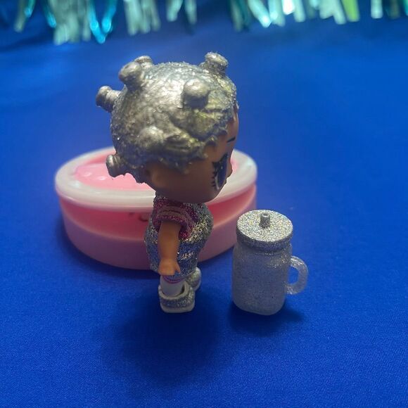 Lol Surprise mini doll serie BLING BAMBOLA - Picture 2 of 4